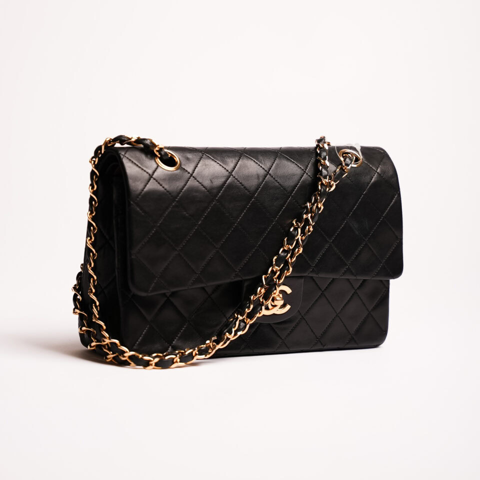 Vintage chanel double flap medium