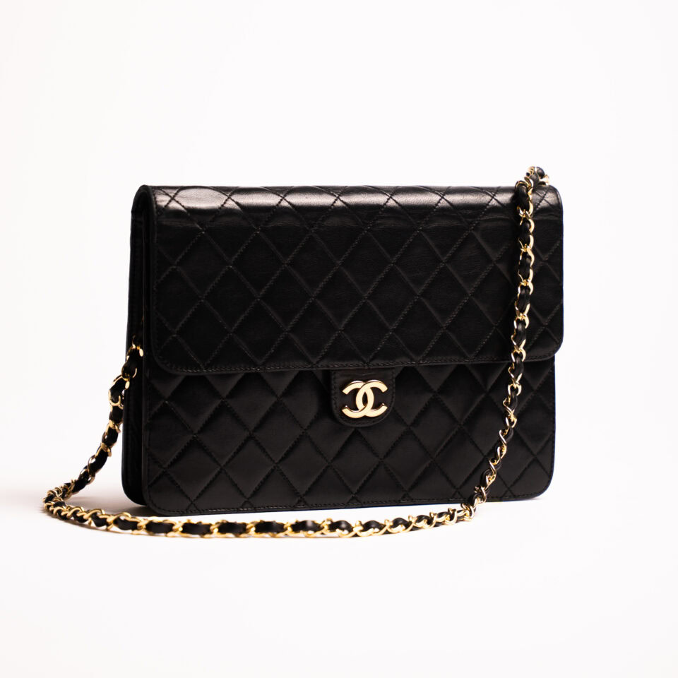 Chanel Vintage envelope/shoulder bag