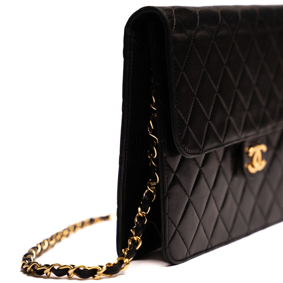 Chanel Vintage envelope/shoulder bag