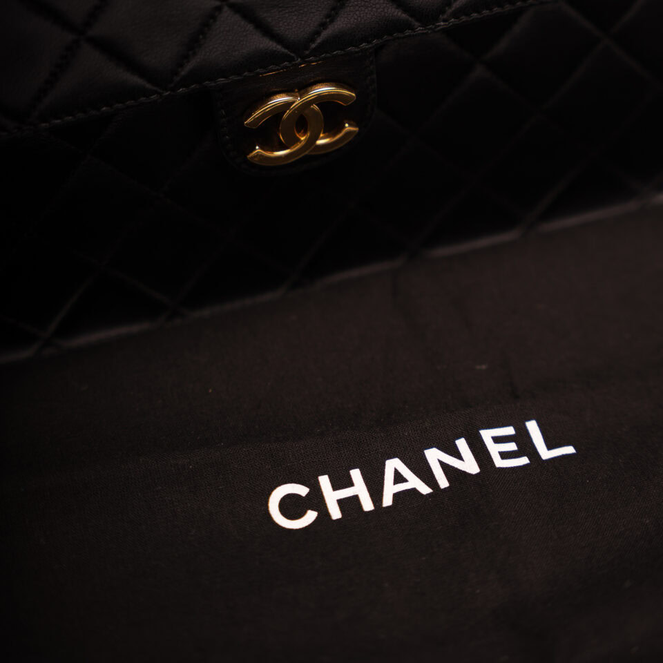 Chanel Vintage envelope/shoulder bag