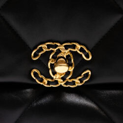 Chanel 19 Lambskin Chain Shoulder Bag Medium