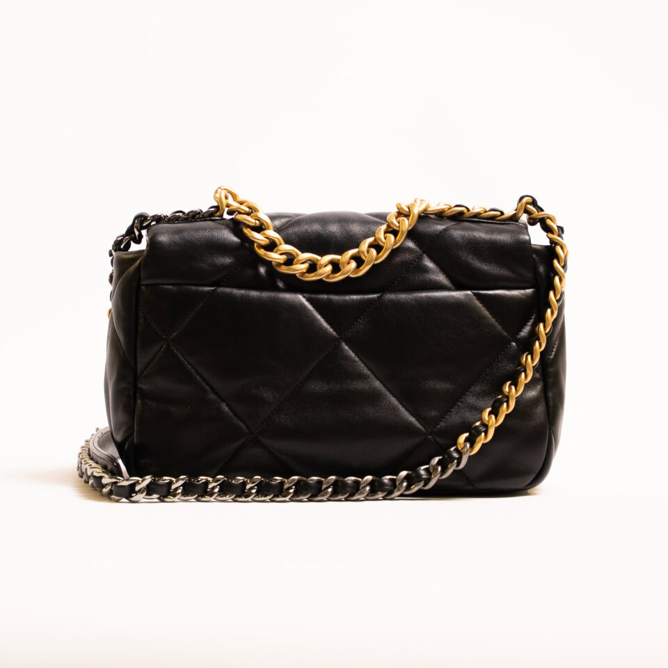 Chanel 19 Lambskin Chain Shoulder Bag Medium