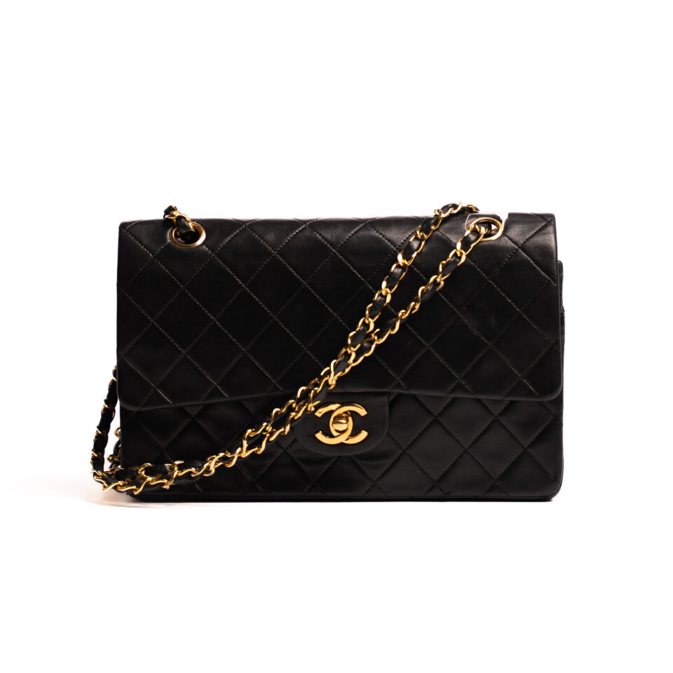 Chanel Vintage Classic bag medium